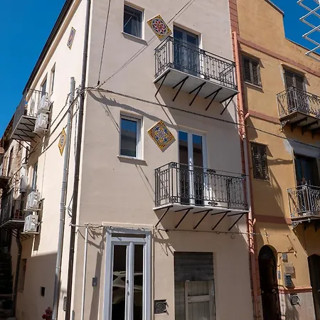 Gæstehus Casa Del Moro Santo Stefano di Camastra